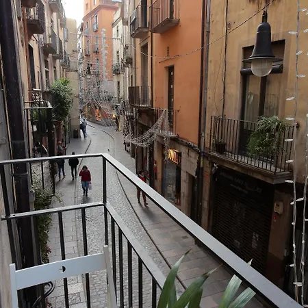 Old Side One Apartment *
